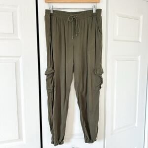 Socialite Olive Green Cargo Jogger Pants Size M EUC Rayon Drawstring